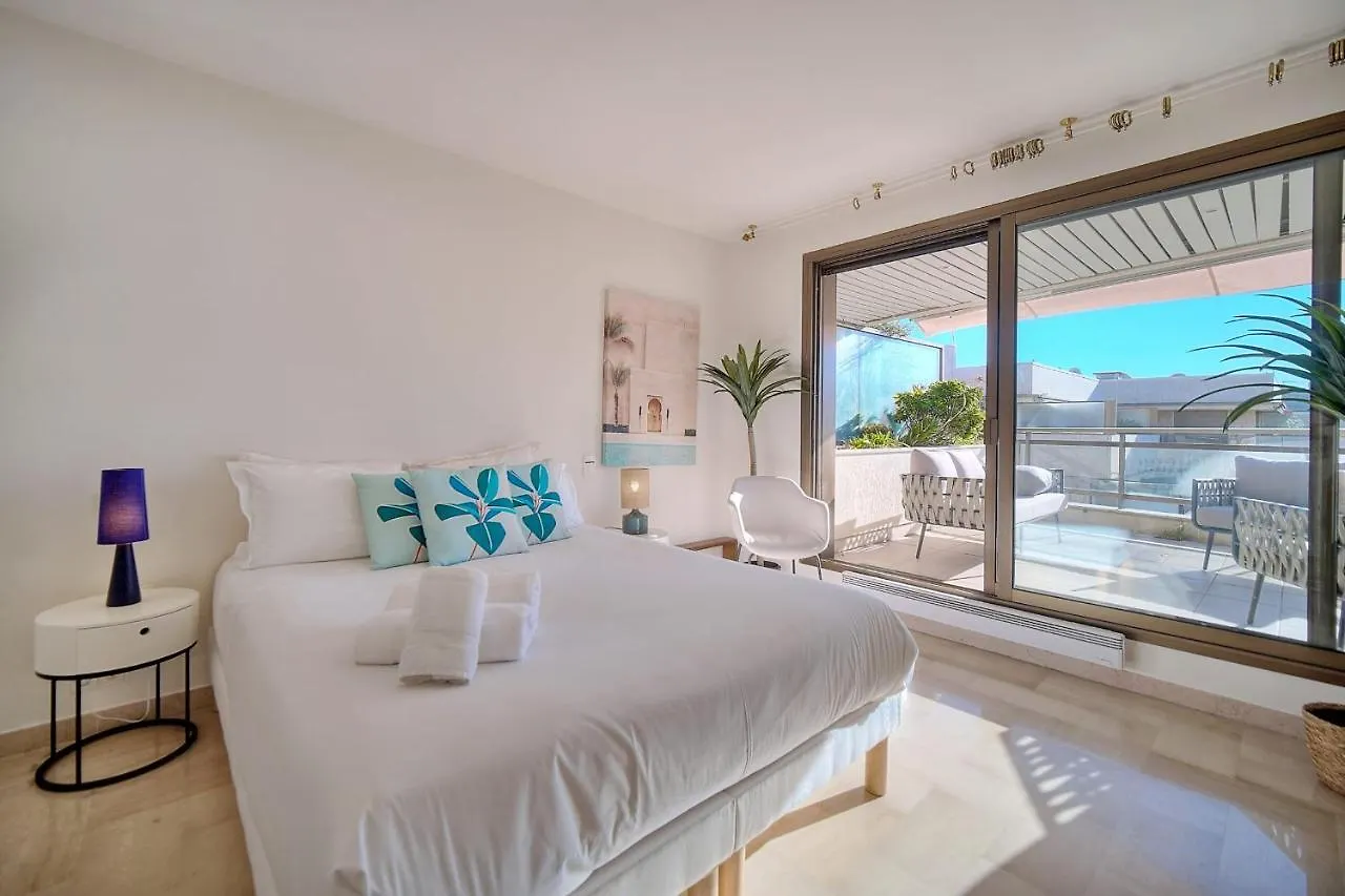 Ref 1174 - Apartment With Sea View Cannes Frankreich